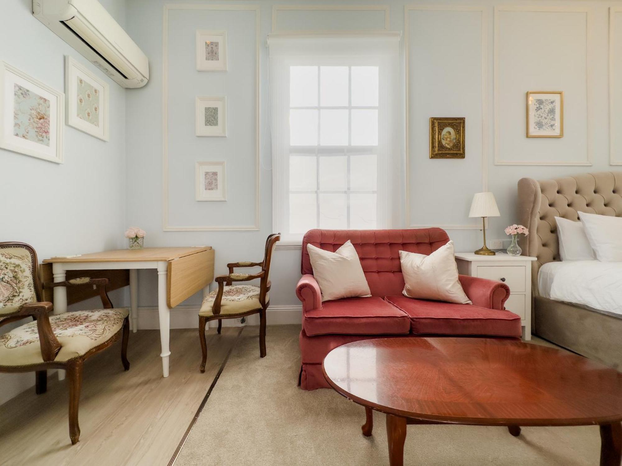 Alice'S Cottages Launceston Room photo